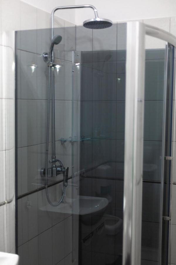 Hotel Aristocrat Czerniowce Zewnętrze zdjęcie